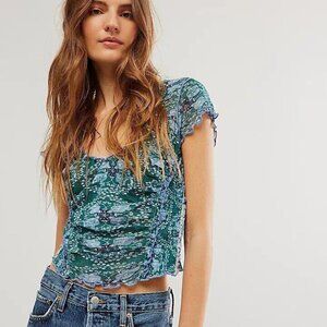 Free People Oh My Baby Tee Cropped Blouse Top Ruched Printed Cotton L